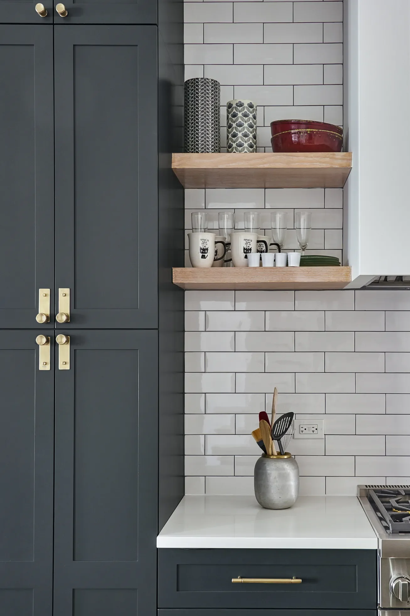 modern home cabinets